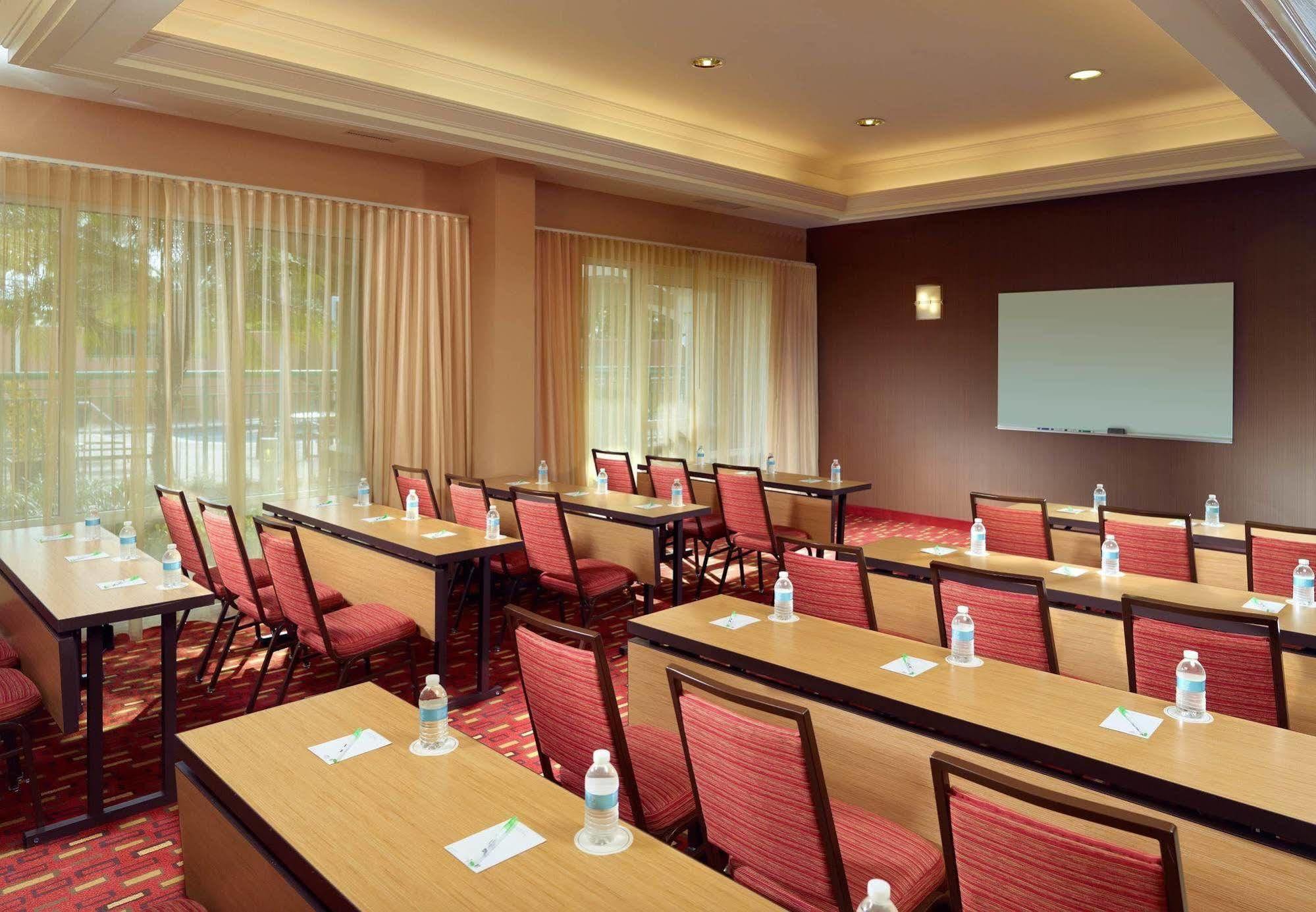 Courtyard By Marriott Fort Lauderdale Weston Exterior photo